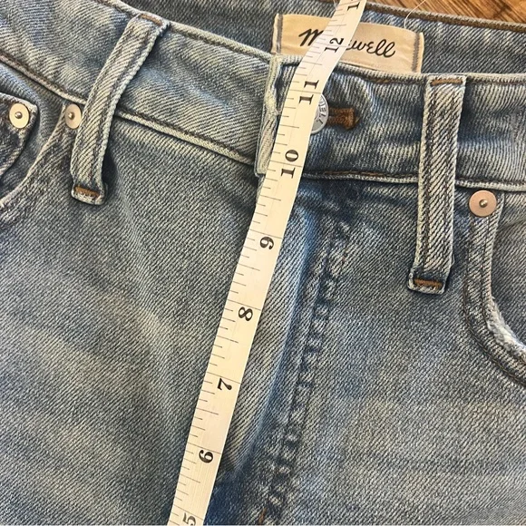 Madewell Light Wash Straight Leg Jeans - Picture 10 of 11
